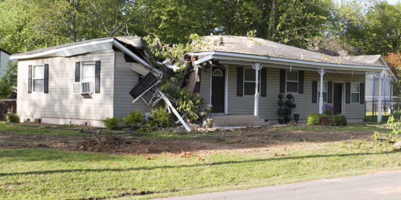 Here’s Why You Should Sell a Storm-Damaged House